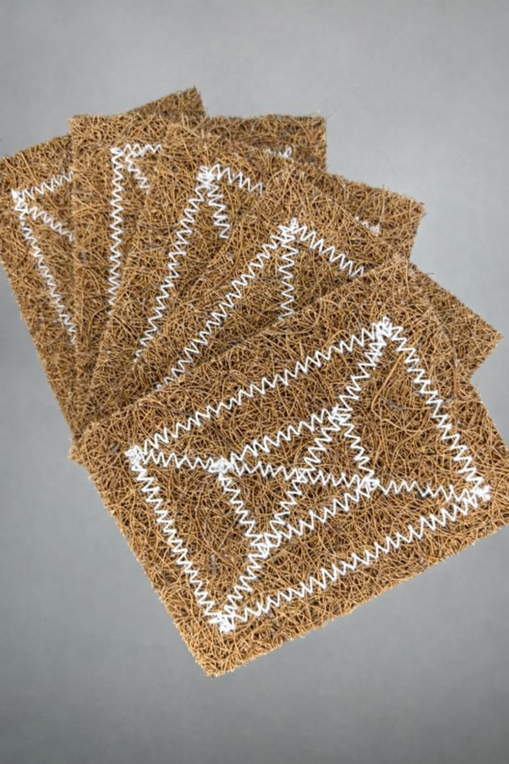 USE Naturals Coconut Coir Scrubber